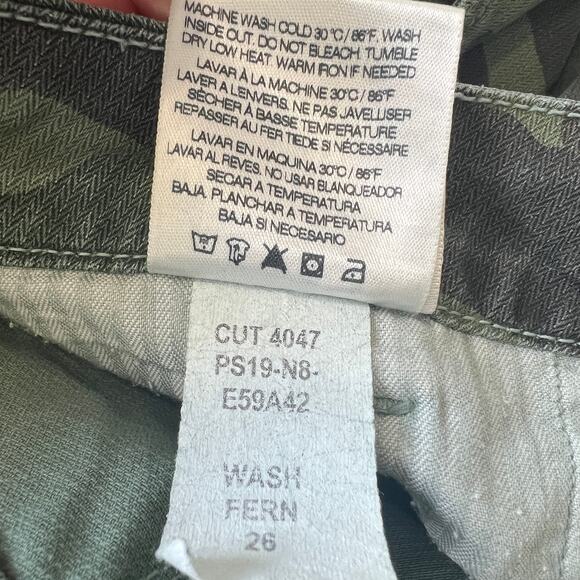 Sundry Jogger Pants Women Size 26 Green Camo Stars Comfy Lightweight Made in USA - Picture 11 of 11